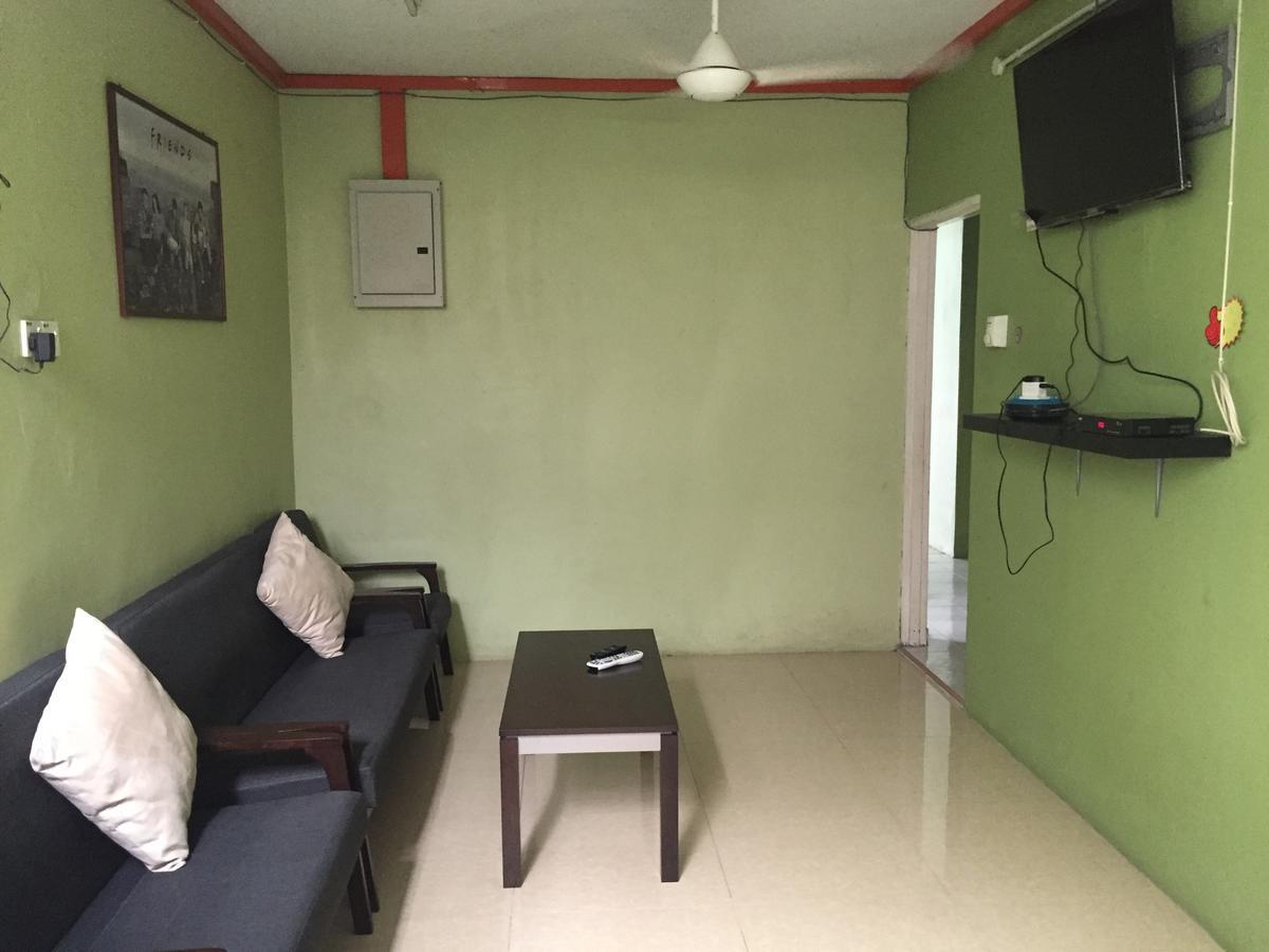 Apple Boutique Homestay Kuantan Exterior photo
